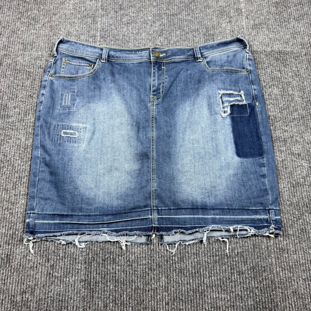 Lane Bryant Blue Denim Distressed Mini Skirt Raw Hem Plus Size 24 SAG1072056